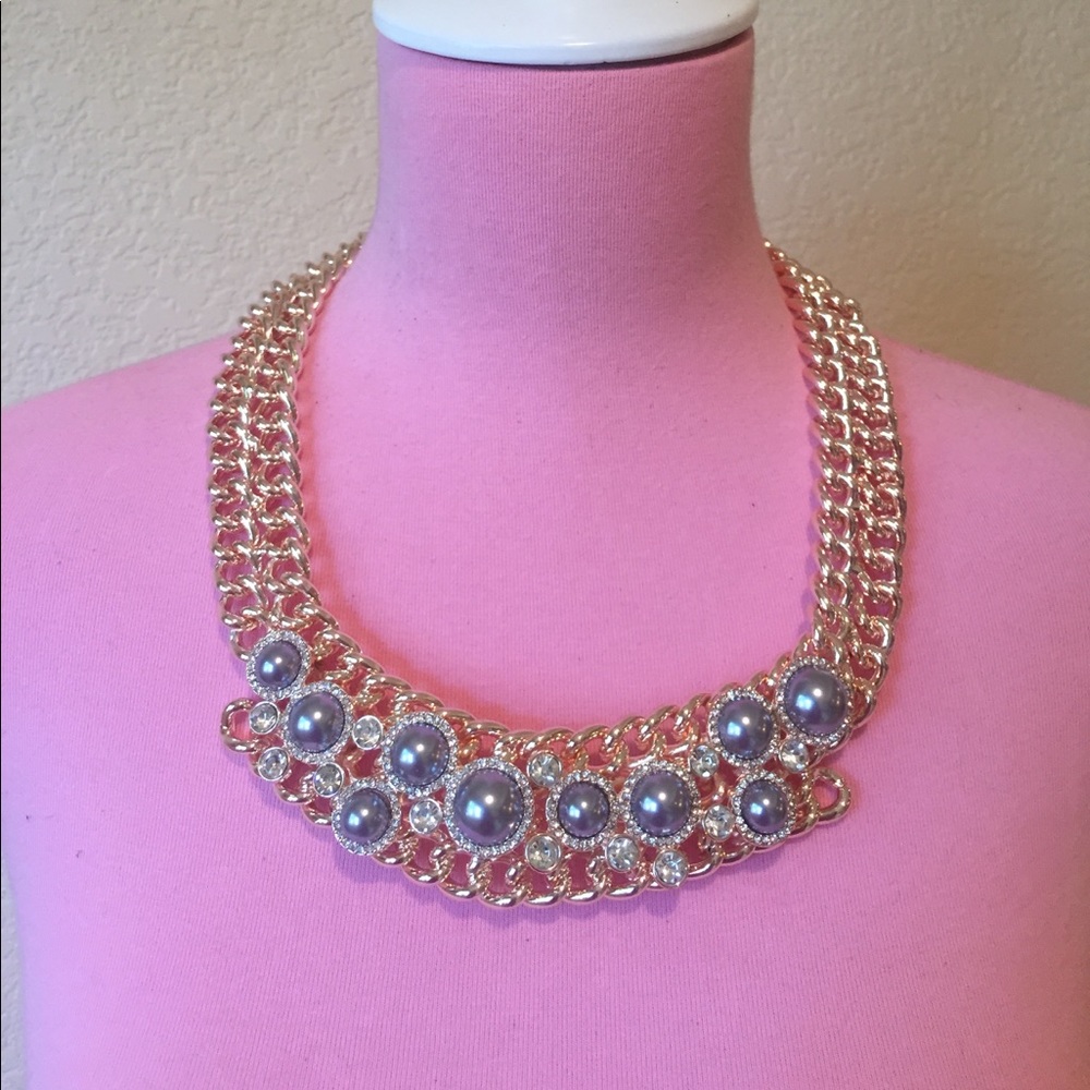 🎀 Guess lovely metallic faux pearl rhinestone statement bib necklace 🎀
